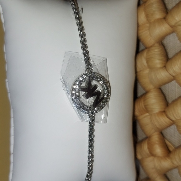 Michael KORS Bracelet - Picture 3 of 5